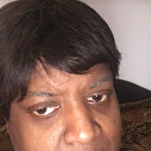 Meet your Posher, Sheila